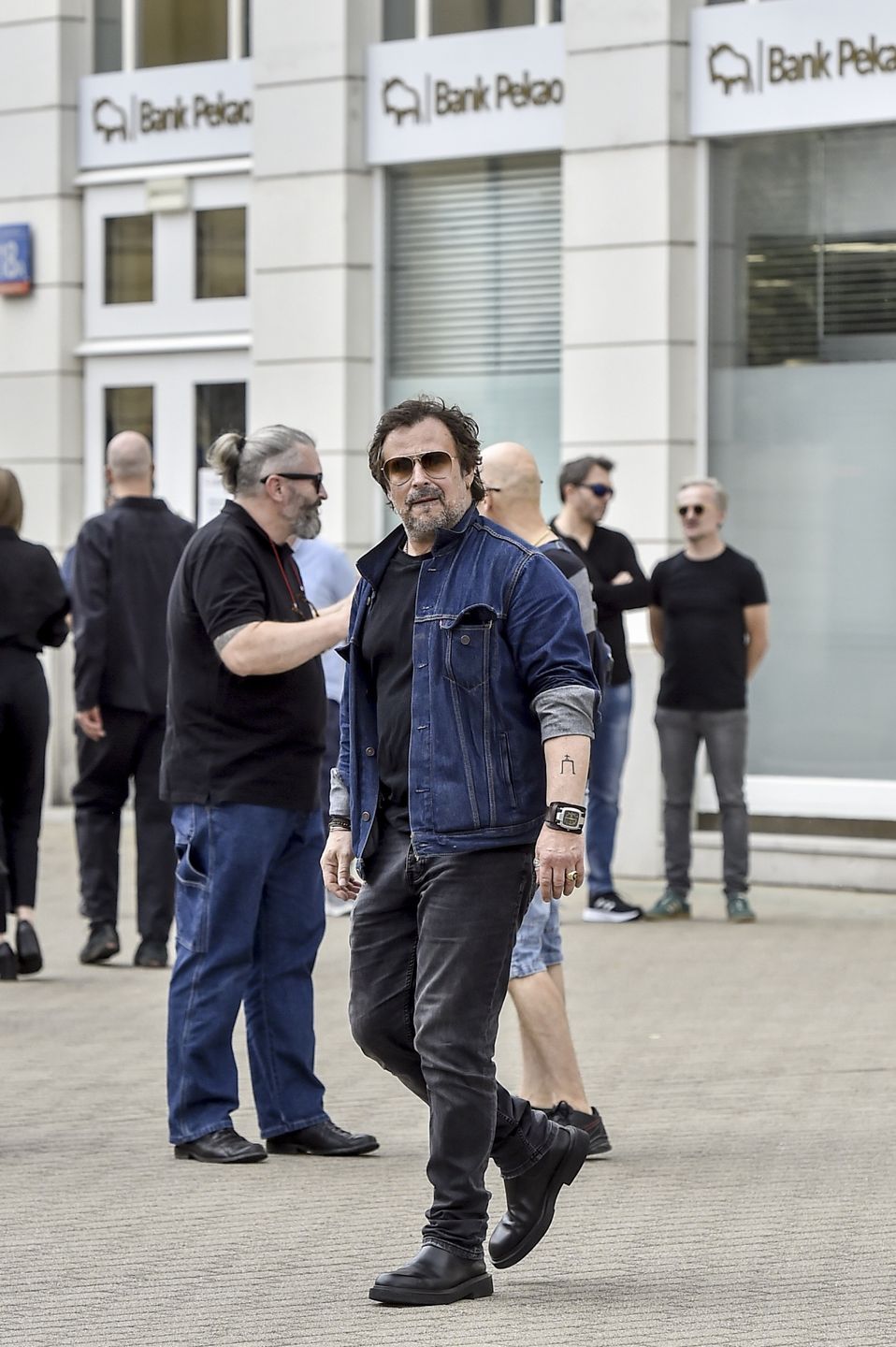 Gwiazdy na pogrzebie Arkadiusza Tomiaka.