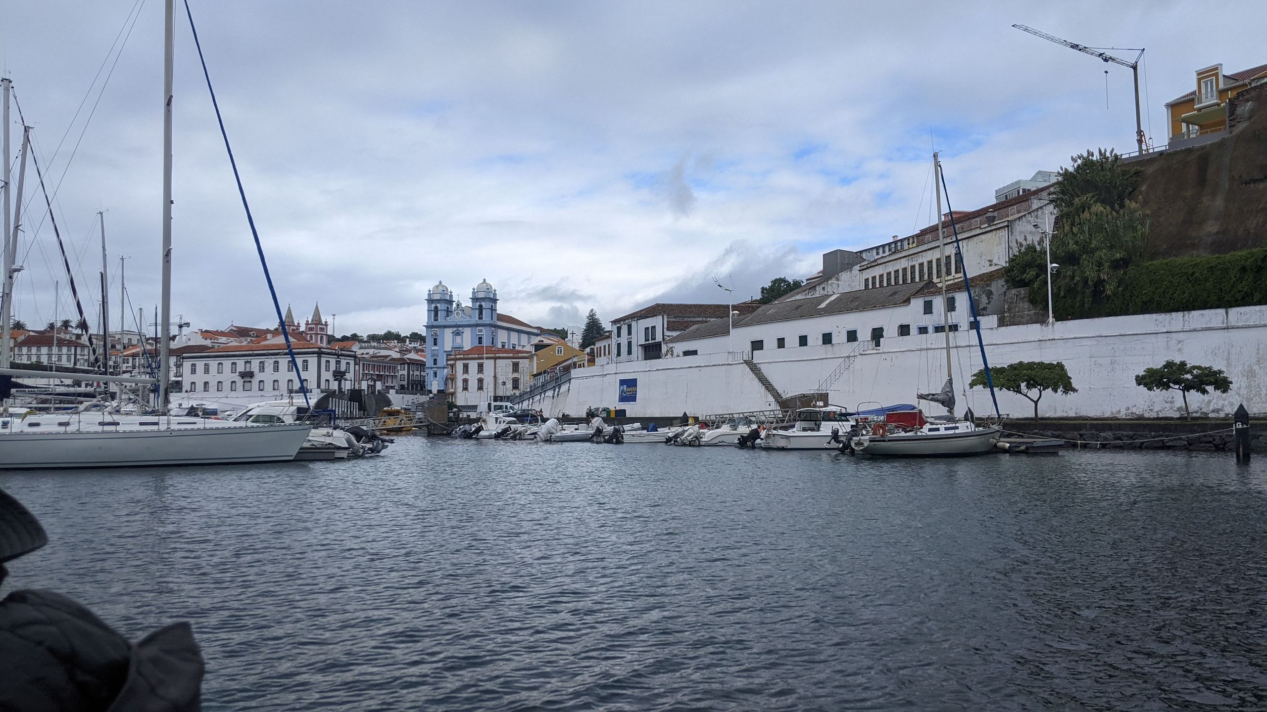 Port w Angra de Heroismo