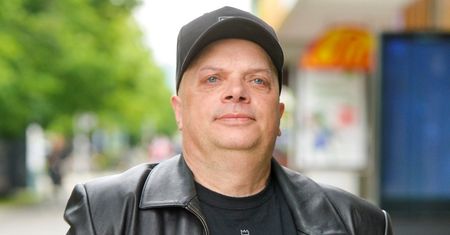 Krzysztof Skiba krytykuje "19.30". "Brakuje takiego pieprzu"