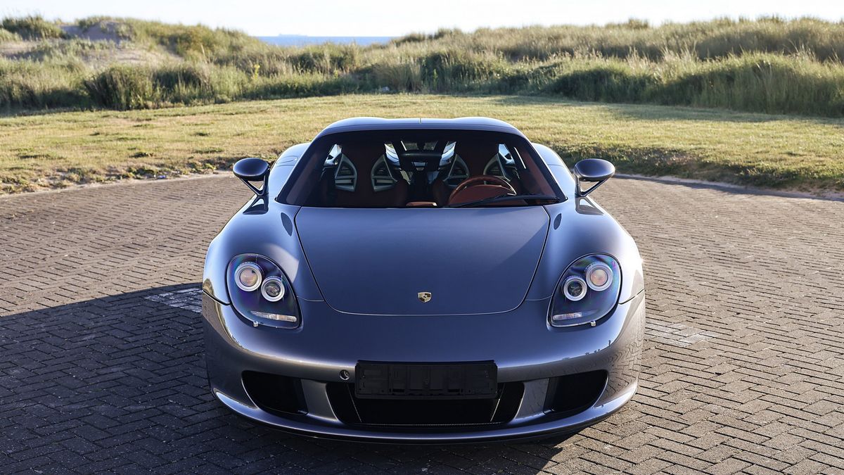 Rzadkie auto i sławny właściciel to połączenie, które oznacza spore sumy