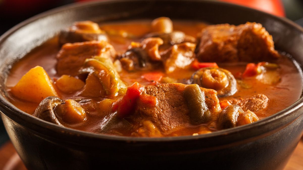 Gruzińska zupa-gulasz