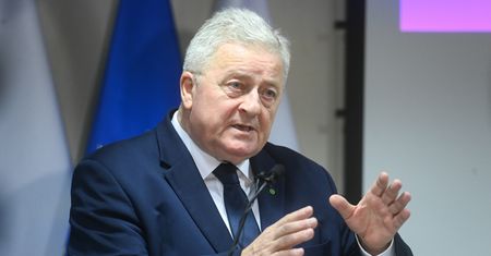 Minister Siekierski obiecuje: ceny masła spadną