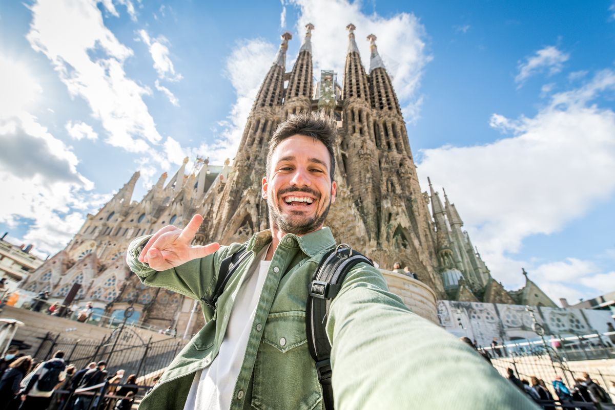 Turyści w Barcelonie przesadzali z nagrywaniem filmów i robieniem zdjęć