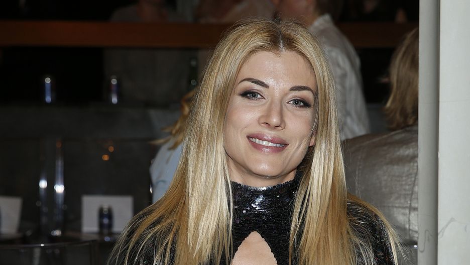 Izabela Łukomska-Pyżalska wyciska siódme poty, by robić niesamowite akrobacje na rurze