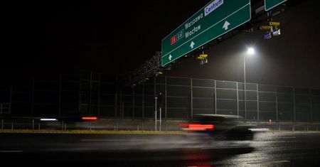 Odcinkowy pomiar prędkości na S8 w Warszawie już działa