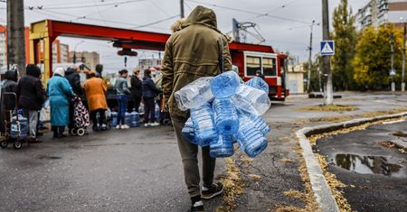 Zdjęcia satelitarne jasno pokazują. Brytyjczycy nakryli Rosjan