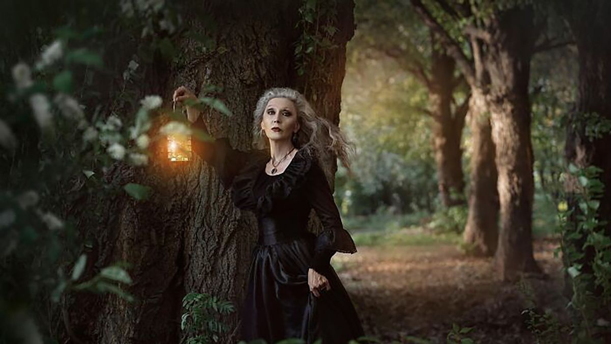 Ma 58 lat, kocha pozować do zdjęć i na dodatek robi własne stroje. Oto Marina Badianowa 1