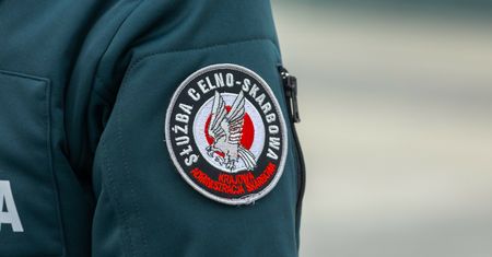 Wyłudzili 20 mln złotych na firmy słupy. Udana akcja służb