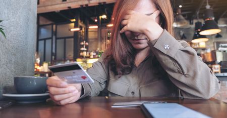 Kobiety, dbajcie o swoje pieniądze. Lepiej się zabezpieczyć, niż później żałować