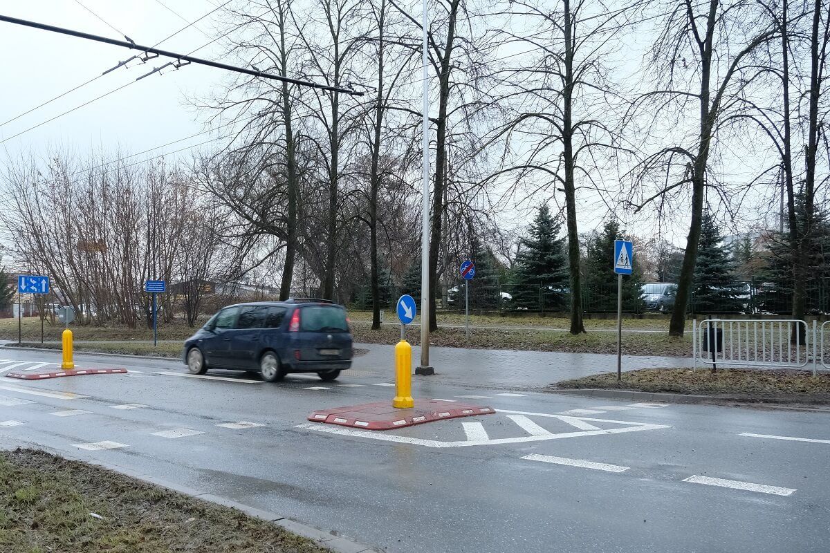 azyl dla pieszych