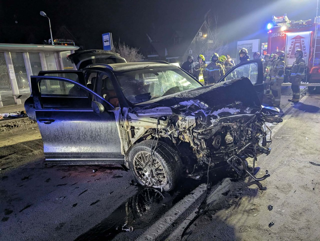 Tragedia w Starym Boryszewie. Nie żyje 33-letni kierowca po czołowym zderzeniu!