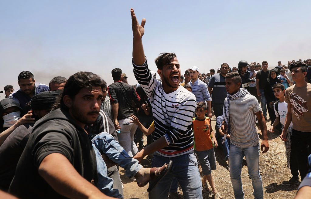 Krwawe starcie w Strefie Gazy. Kilkadziesiąt ofiar, tysiące rannych 6