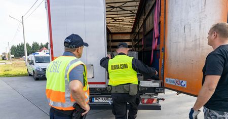 Wielka rekrutacja na celników. Oto ile można zarobić na start