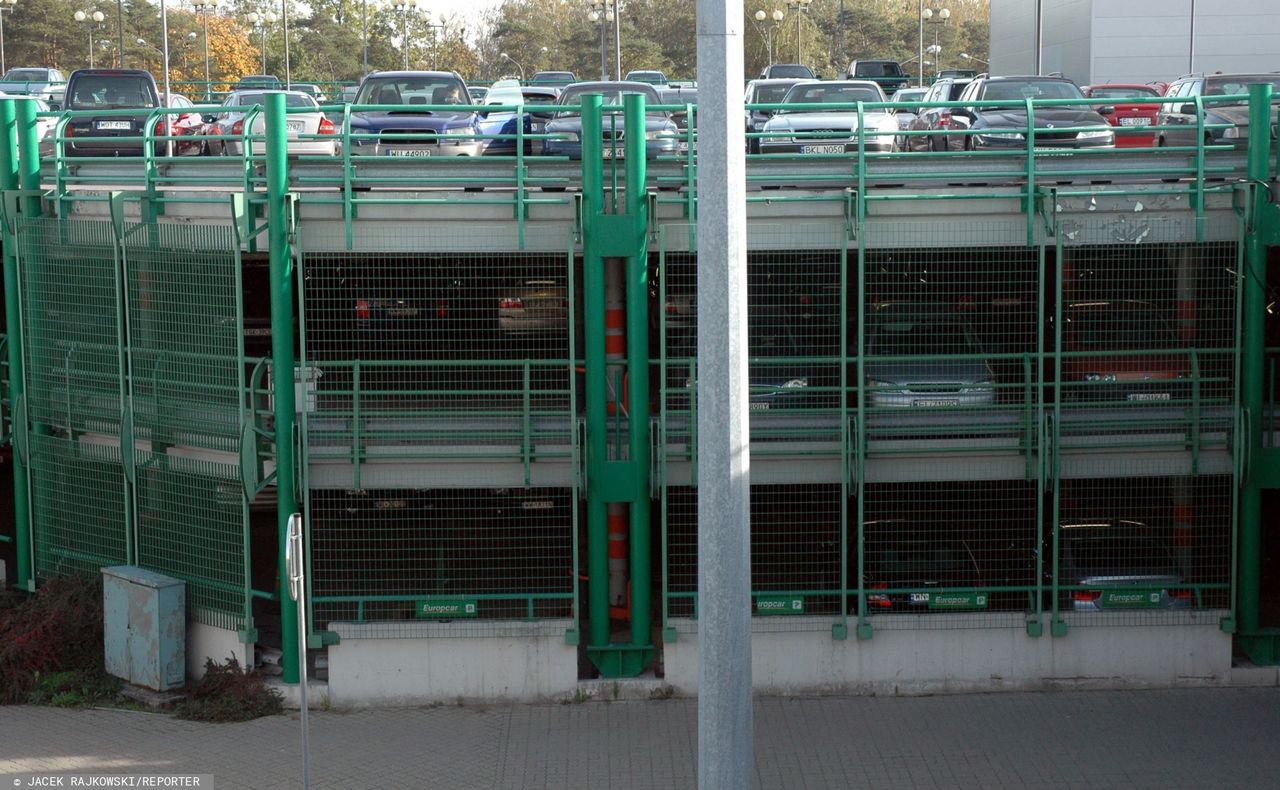 Lotnisko Warszawa-Okęcie – parking: lokalizacje i ceny