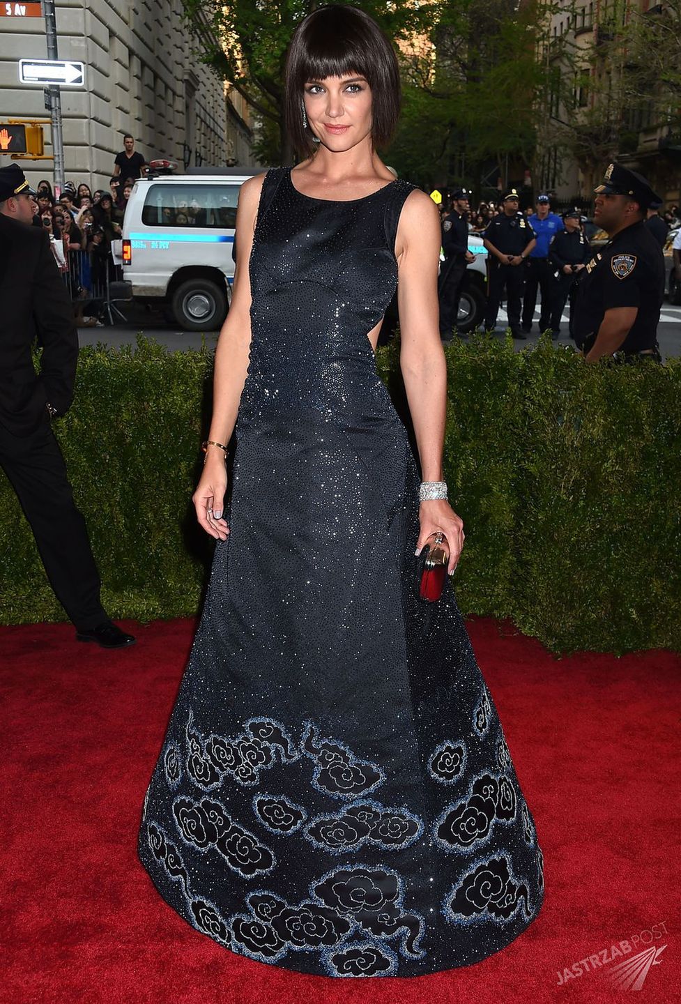 Katie Holmes w kreacji Zaca Posena Met Gala 2015
Fot. ons
