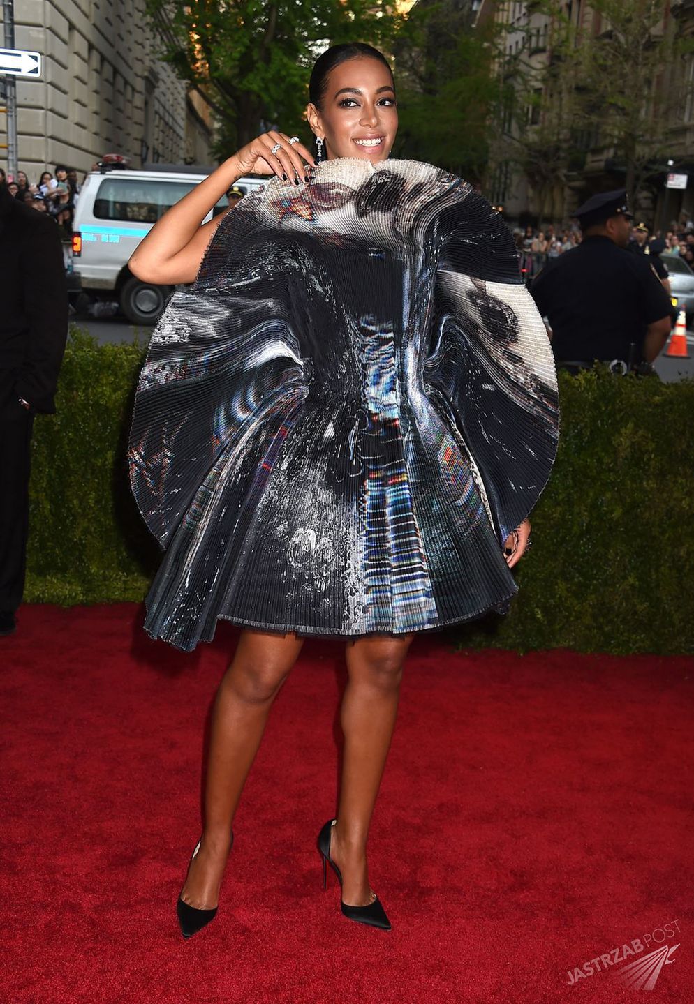 Solange Knowles, MET Gala 2015, kreacja Giles Deacon
Fot. ons