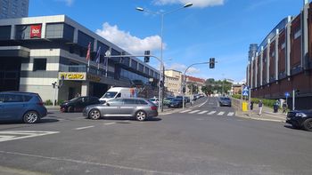 Poznań: Ul. Krakowska zamknięta. Chaos, korki i zawracanie pod prąd
