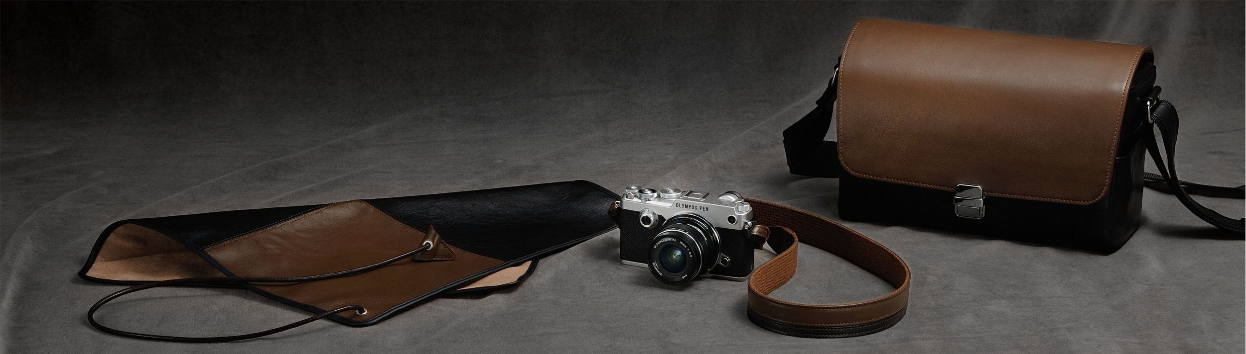 Olympus PEN-F - bezlusterkowiec, który rzeczywiście wygląda, jak aparat sprzed lat 27