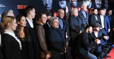 Popławska, Chalidow, Chabior: gwiazdy "Underdog" ustawiają się do wspólnego zdjęcia