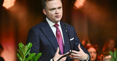 Szymon Hołownia pojechał na zakupy z ochroną