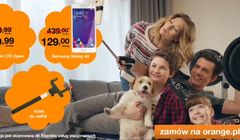 Orange z wyciskaniem tysiaka i piłkarzykami promuje „wyprzedażowe trójpaki” (wideo)