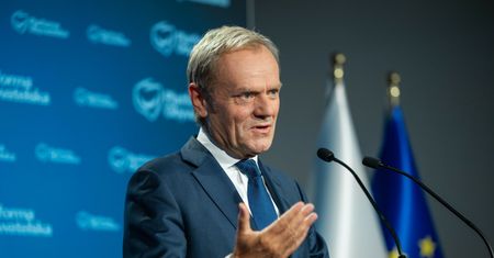 Ziobro chce pozwać Tuska. Lider Platformy komentuje