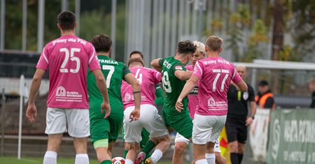 Warta Poznań zatrzymała lidera. Zieloni przedłużyli zwycięską serię