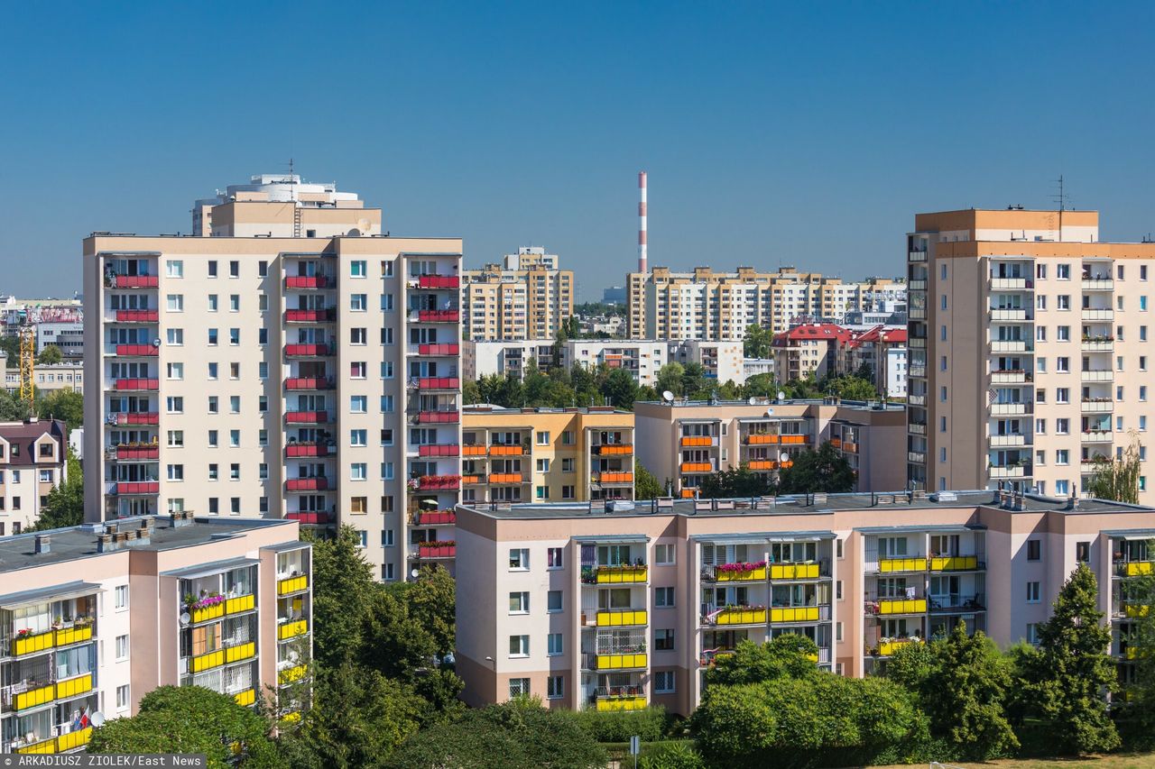 Boom na mieszkania w stolicy. Liczba dostępnych lokali się kurczy