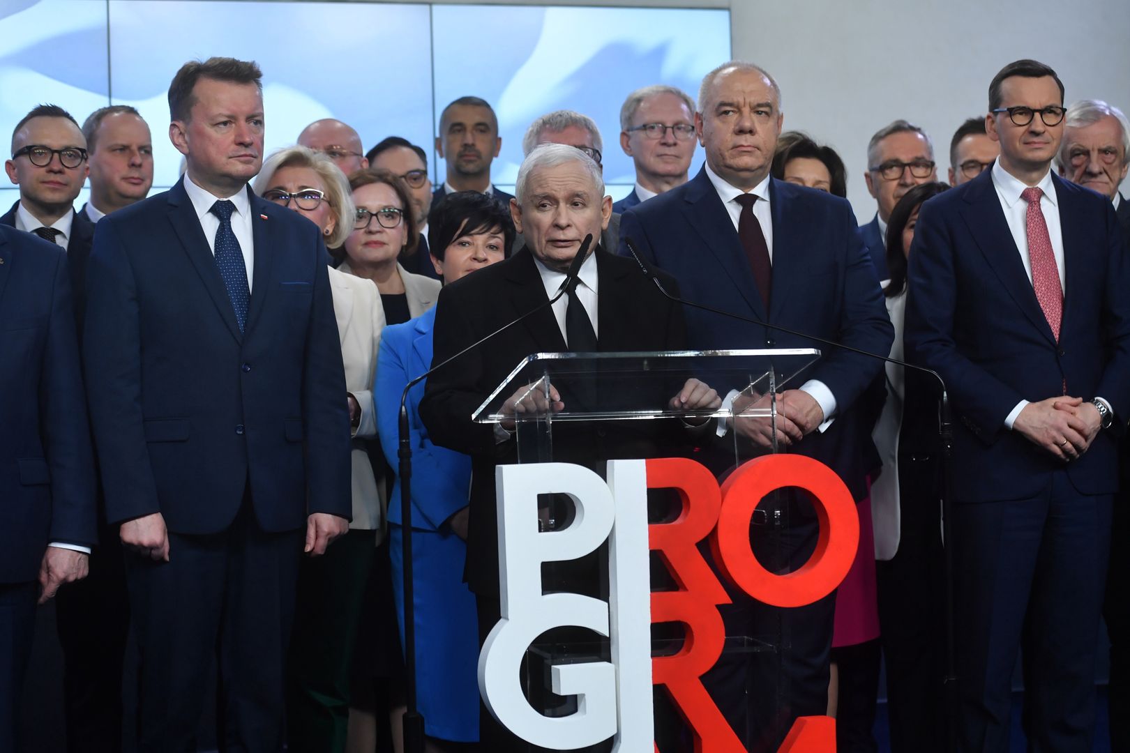Jarosław Kaczyński podczas oświadczenia, w którym zapowiedział ofensywę programową PiS