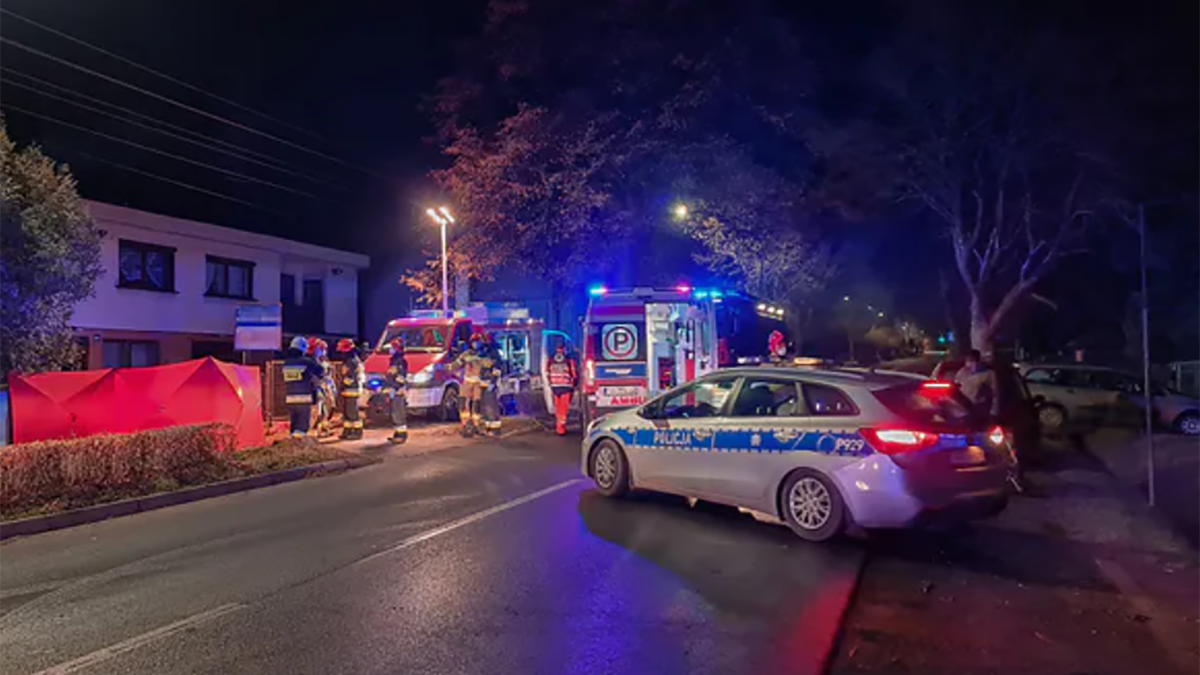 W Jasienicy koło Bielsko-Białej kierowca przejechał mężczyznę, który leżał na podjeździe jego posesji