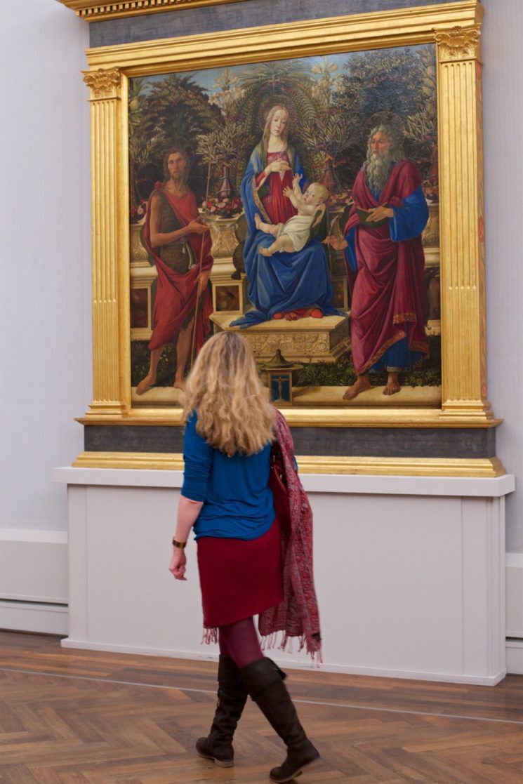 Czekał godzinami, by dopasować odbiorców do obrazów w muzeum. Zdecydowanie się opłaciło 19