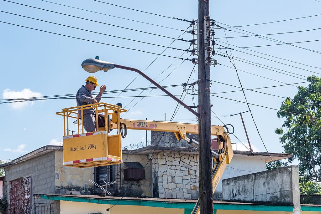 Kubas Energiekrise: Stromausfälle und neue Unternehmenspflichten