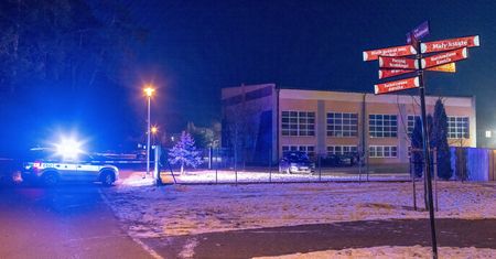 Atak w szkole w Kadzidle. Zabezpieczono cztery noże