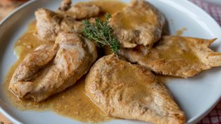Przestałam panierować filet. W tym sosie wychodzi soczysty i delikatny, a ja mam mniej sprzątania