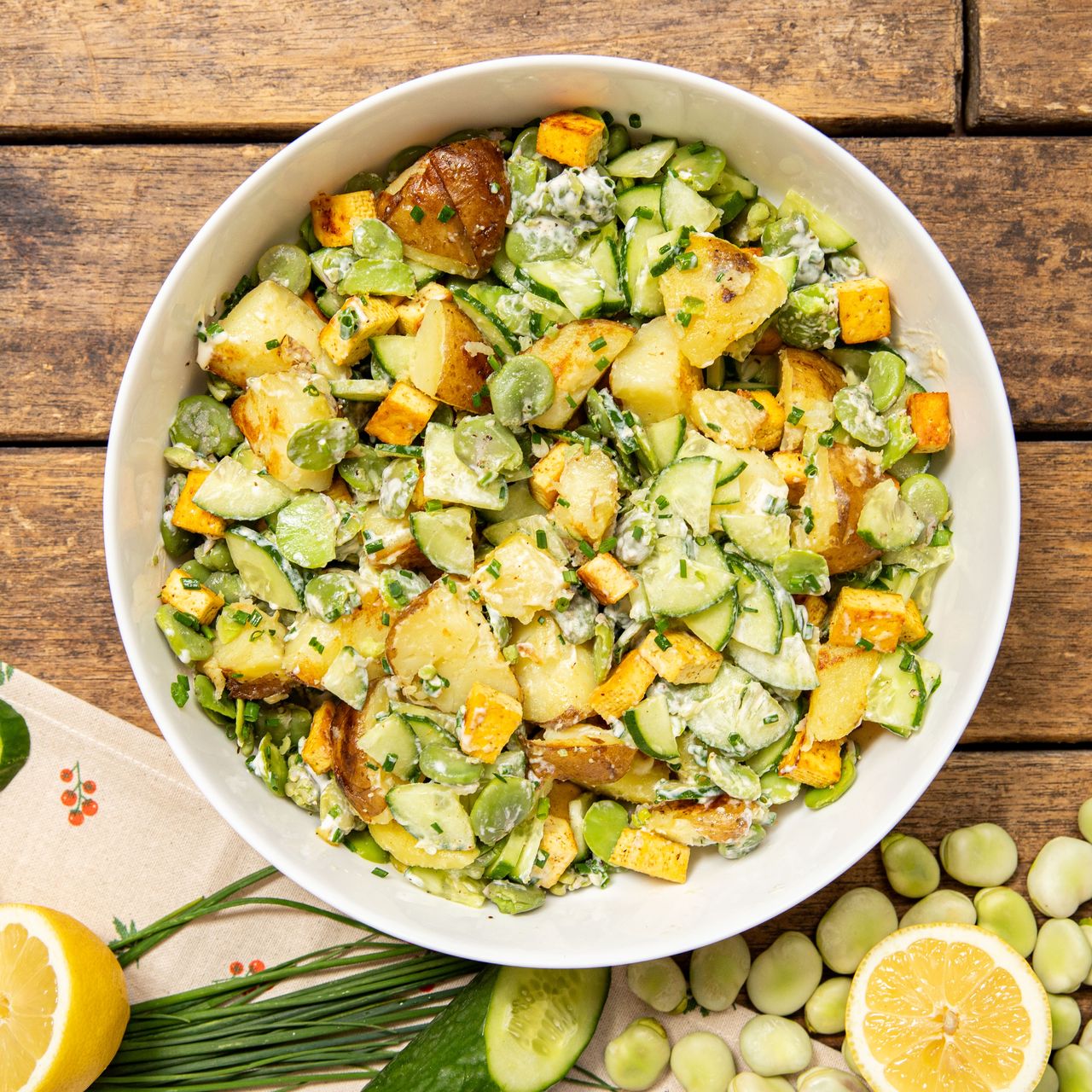 Salad with broad beans