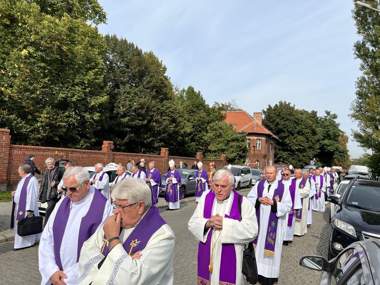 Ostatnia droga biskupa Edwarda Janiaka