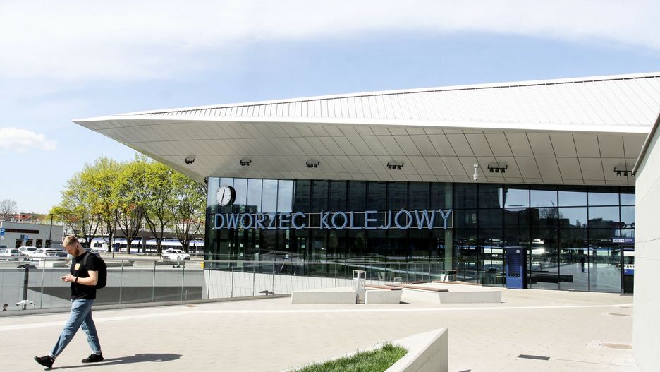 Dach dworca w Olsztynie przecieka