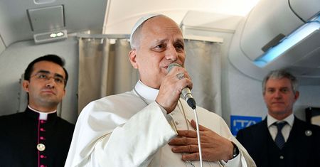 Dramatyczne incydenty podczas wizyty papieża w Algierii. Zamachowcy nie przeżyli