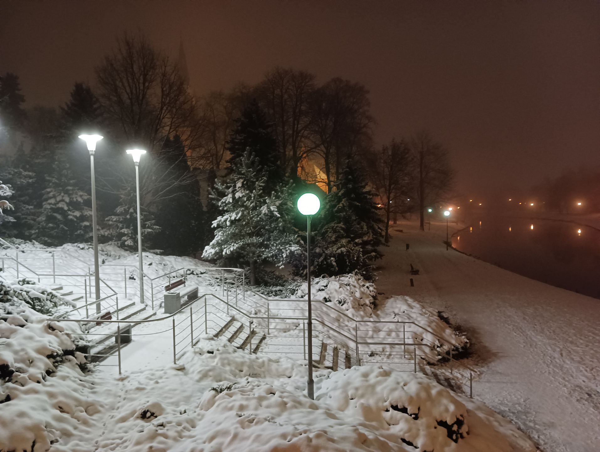 Test POCO M4 Pro 5G. 5G w tańszych smartfonach nabiera sensu 23