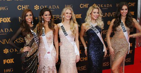 Kandydatki na Miss Universe na czerwonym dywanie (ZDJĘCIA)