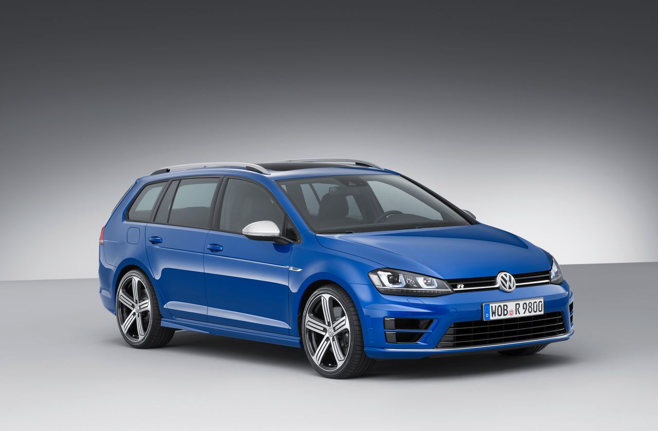 Volkswagen Golf R Variant - rodzinny ekspres