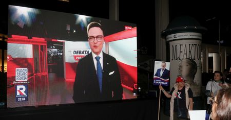 Pytanie o bezpieczeństwo. Hołownia nagle zaczął mówić o żonie