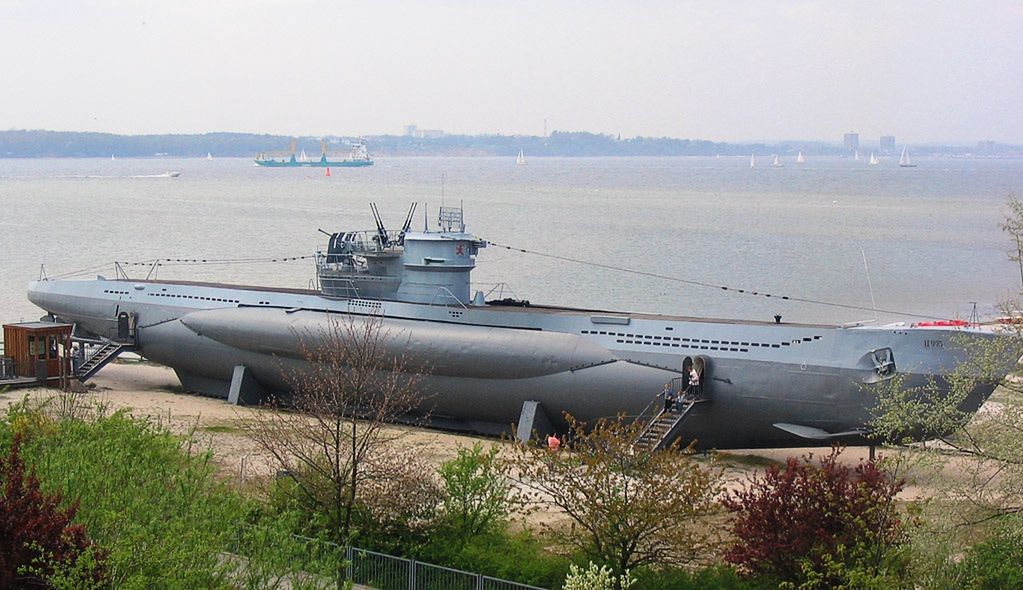 Okręt pomnik U-995