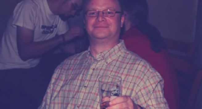 Łukasz Warzecha jako „twarz Szydło” w internetowym spocie. „Będą kroki prawne”