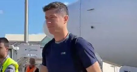 Hit sieci. Spójrz, w jakim stroju wysiadł Lewandowski