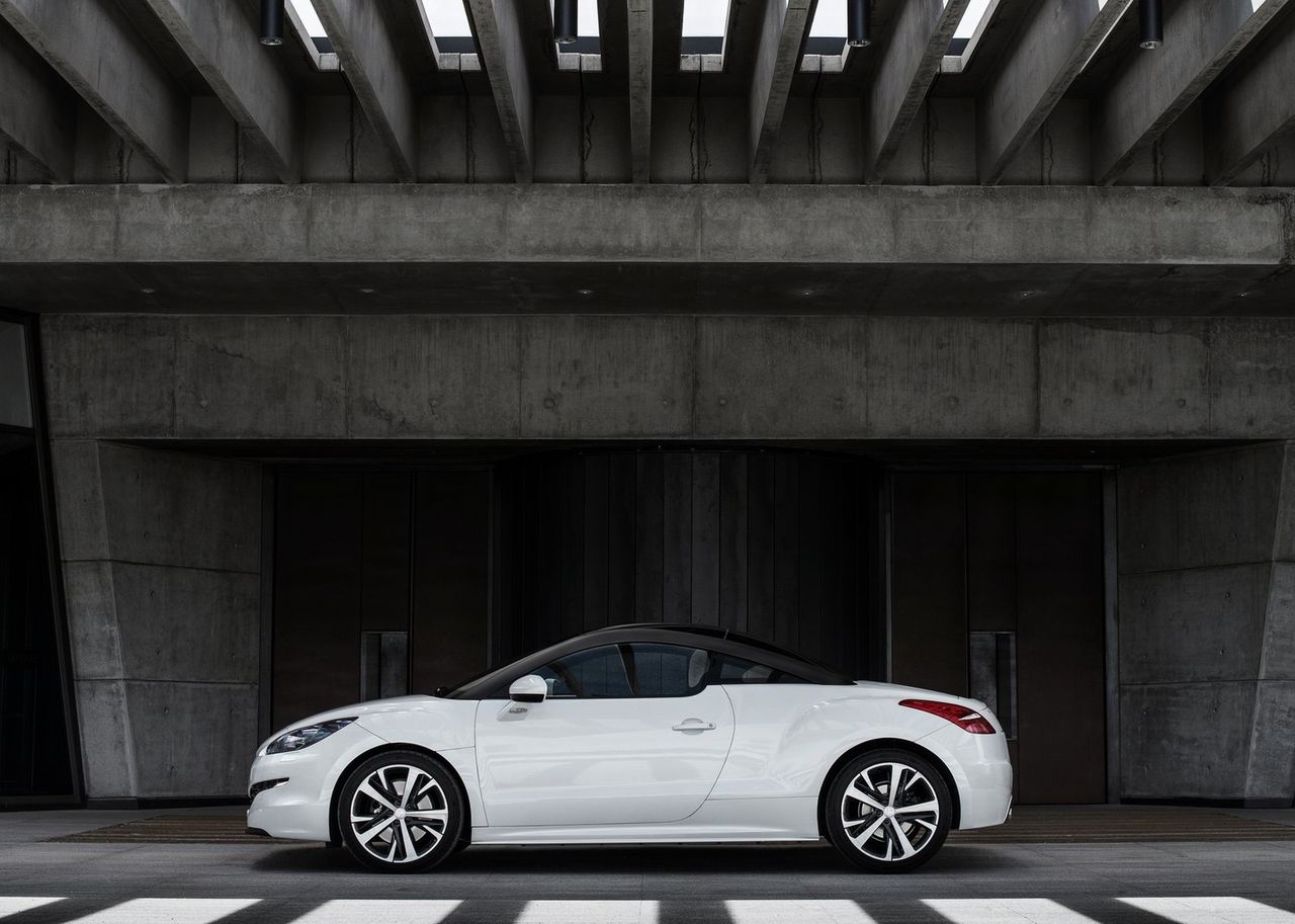 Peugeot RCZ