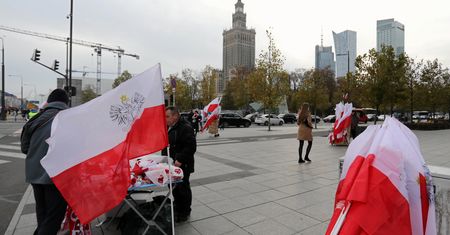 Święto w sobotę. Czy należy się dzień wolny?