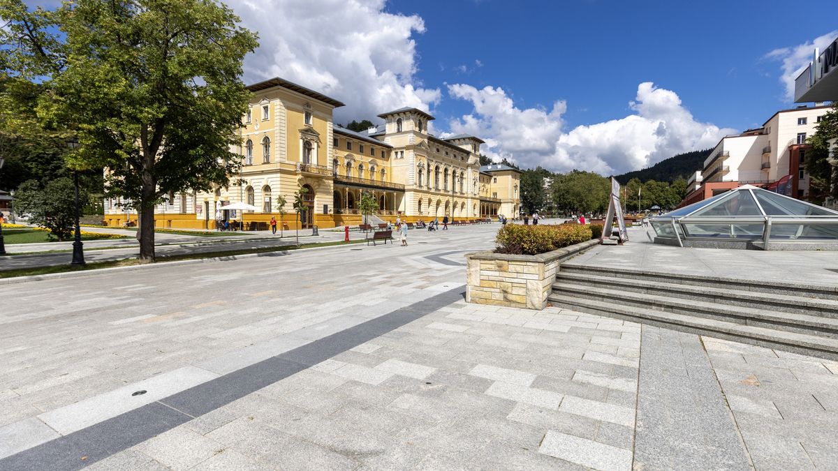 Znany kurort świeci pustkami. Ma poważny kryzys