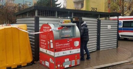 Noworodek znaleziony na śmietniku! "Zwłoki owinięte w żółtą reklamówkę"