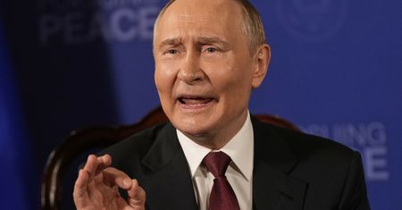 Putin sprzedaje sukces, którego nie ma. W tym jest zabójczo skuteczny